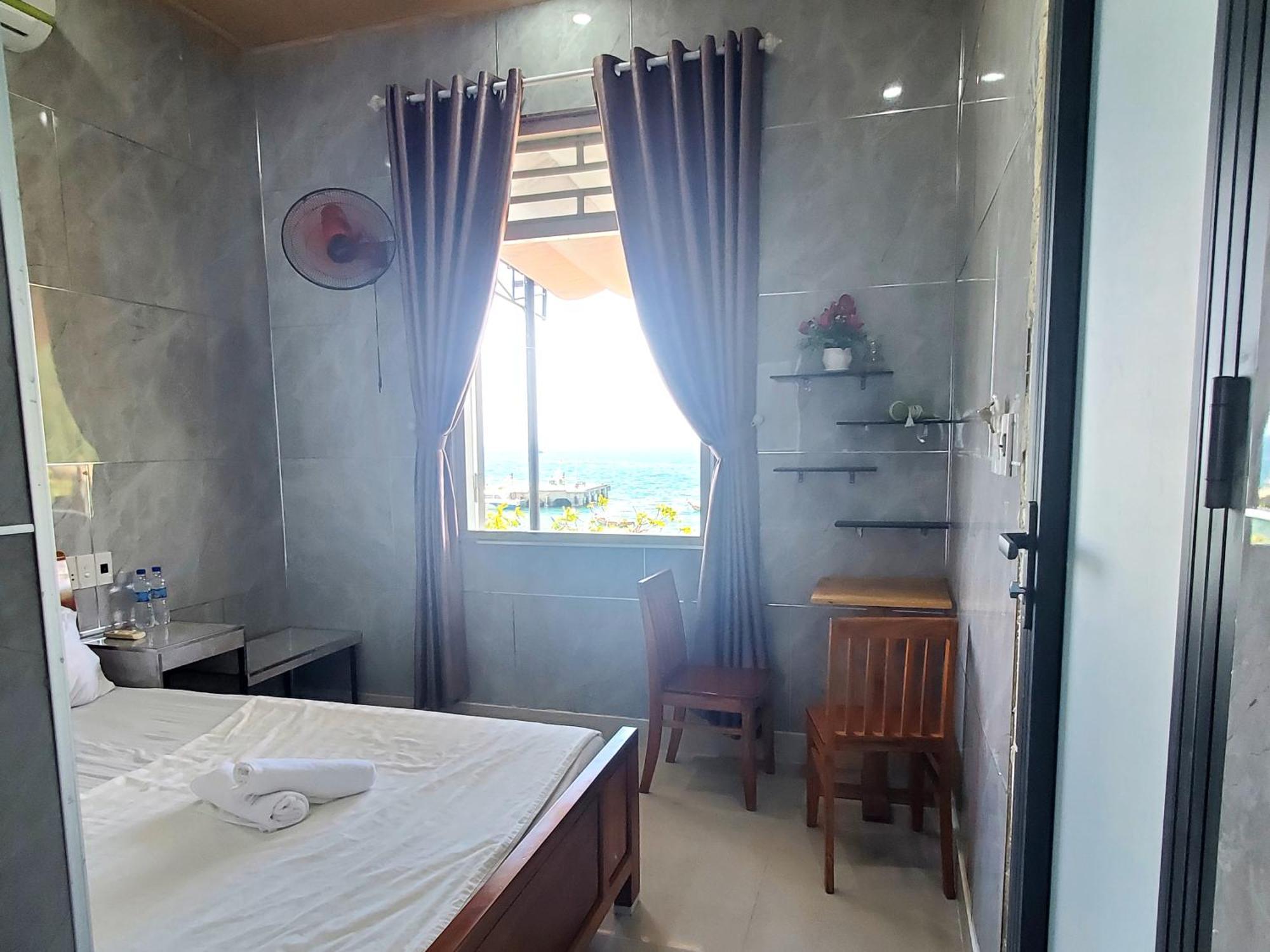 Tuan Thanh Homestay Tân Hiệ Exteriör bild